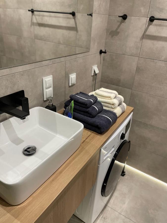 Miko Apartment 1 Poznań Kültér fotó