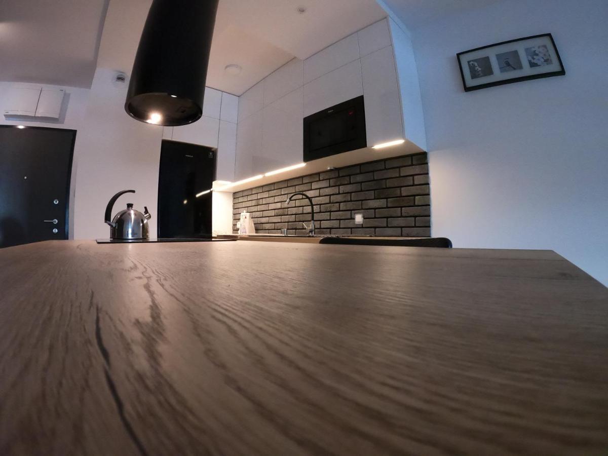 Miko Apartment 1 Poznań Kültér fotó