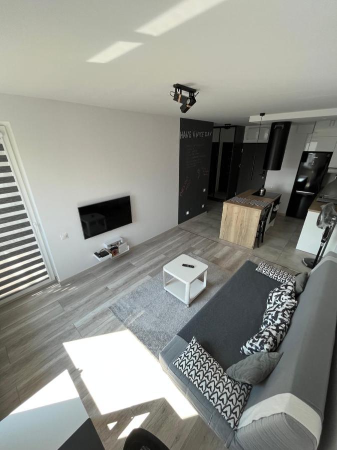 Miko Apartment 1 Poznań Kültér fotó